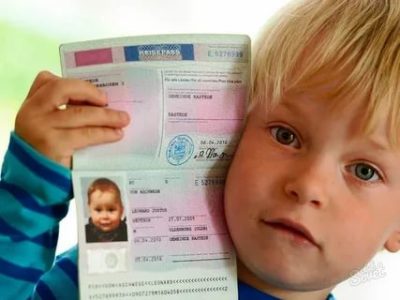 Как поменять загранпаспорт ребенку