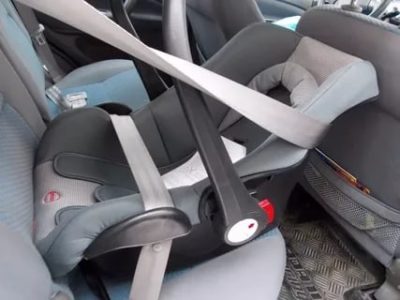 Как установить детское кресло в машину
