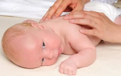 Когда можно делать массаж новорожденному ребенку